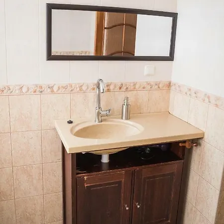 Kitsekula Apartment
